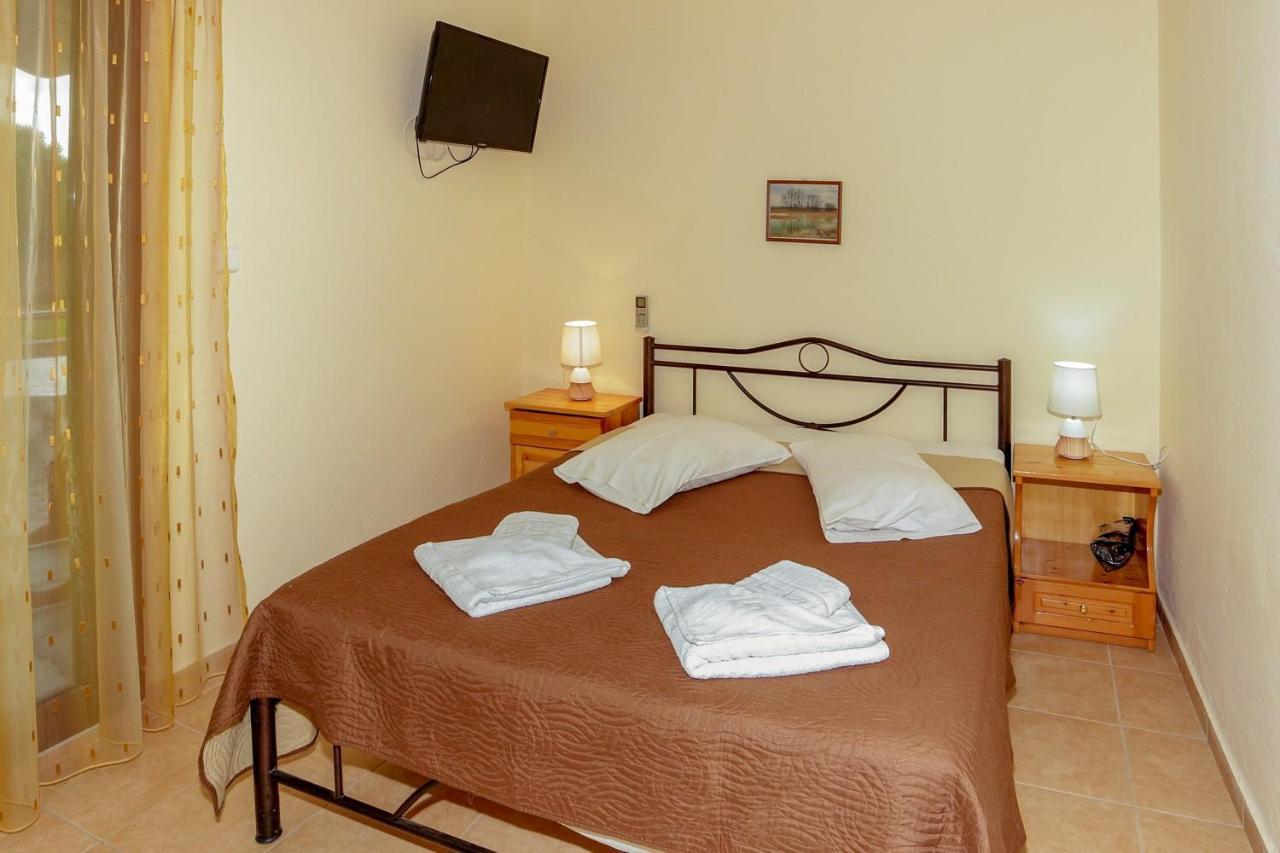 Maria - Pavlos Studios And Apartments Vourvourou Zewnętrze zdjęcie